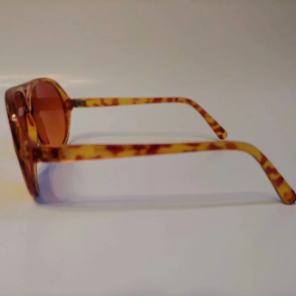 NWT TruVintage 90's INV Kids Plastic Sports Aviator Sunglasses w/TruBlueBlocker
